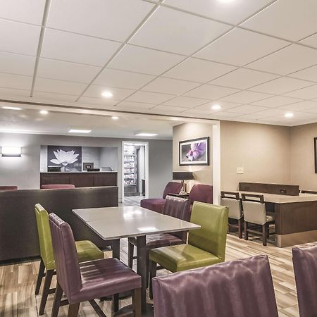 מלון Wingate By Wyndham Brunswick Ga I-95 מראה חיצוני תמונה